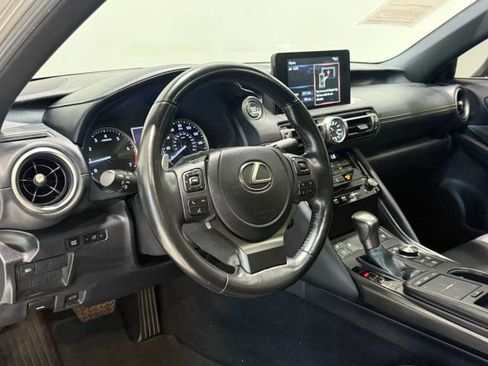 Used 2021 Lexus IS 300 w/ Comfort Package RWD image 14