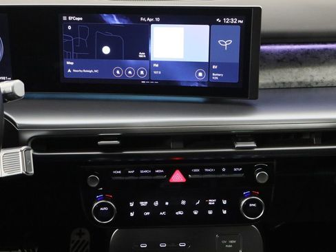 Used 2026 Hyundai Ioniq 9 Calligraphy image 32