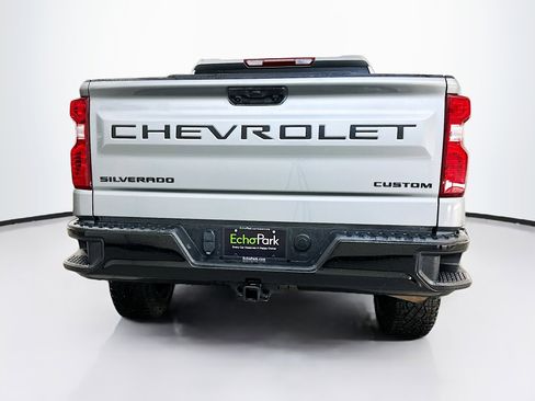 Used 2024 Chevrolet Silverado 1500 Custom Trail Boss w/ LPO, Dark Essentials Package image 9
