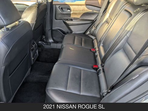 Used 2021 Nissan Rogue SL image 15