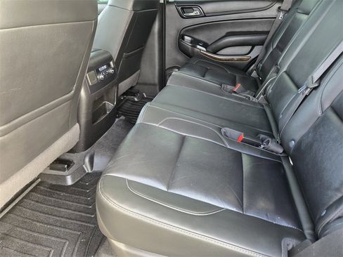 Used 2020 Chevrolet Tahoe LT image 16