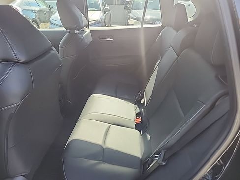 Used 2024 Toyota Corolla Cross XLE w/ Convenience Package image 11