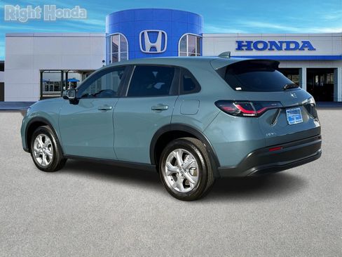 Used 2025 Honda HR-V LX image 5