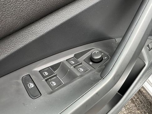 New 2026 Volkswagen Jetta Sport FWD image 17