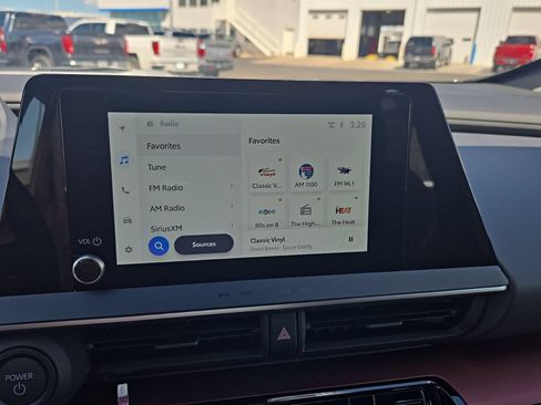 New 2026 Toyota Prius Plug-In Hybrid FWD image 17