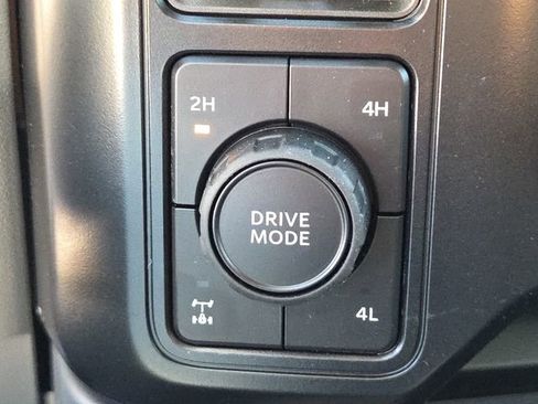 New 2026 Ford F250 XLT w/ FX4 Off-Road Package AWD/4WD image 23