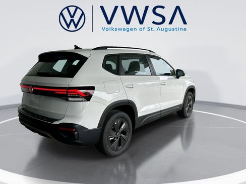 New 2026 Volkswagen Taos S image 7