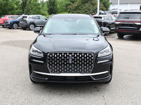 Used 2025 Lincoln Corsair Grand Touring w/ Equipment Group 301A AWD/4WD image 9