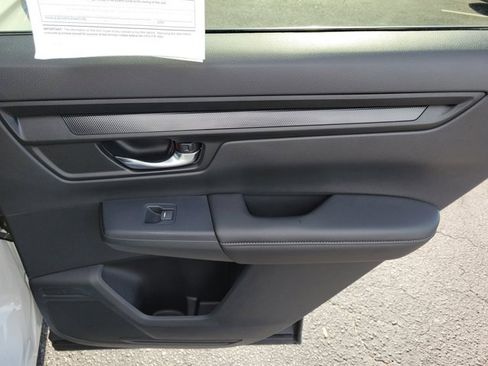 Certified 2024 Honda CR-V EX image 11