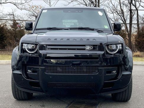 New 2026 Land Rover Defender 130 V8 image 3