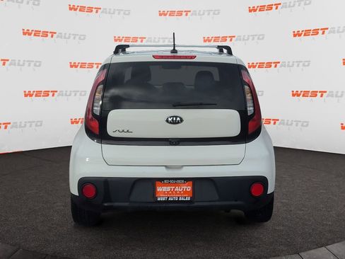 Used 2019 Kia Soul Base image 4