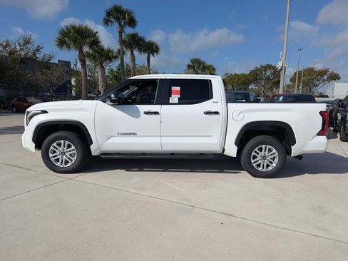New 2025 Toyota Tundra SR5 AWD/4WD image 15