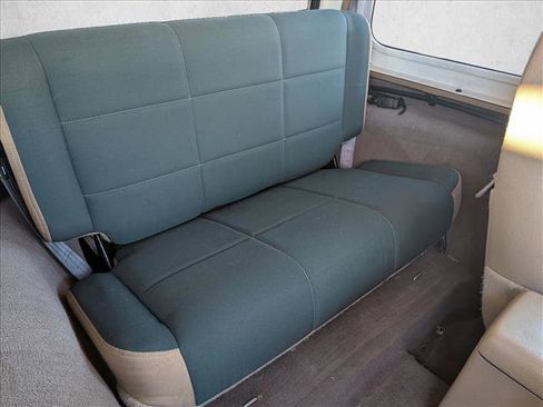 Used 1999 Jeep Wrangler Sahara image 19