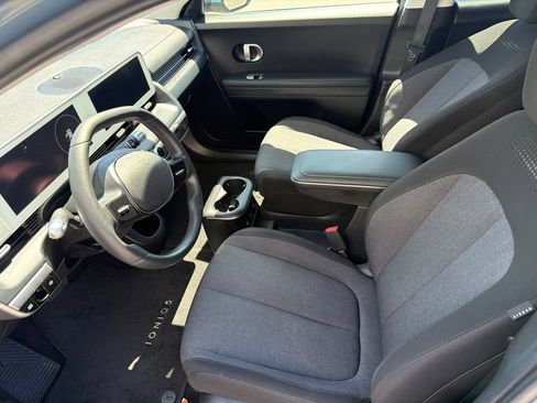 Used 2024 Hyundai Ioniq 5 SEL RWD image 9