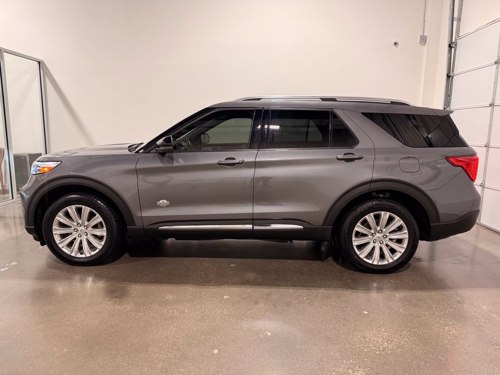 Used 2023 Ford Explorer King Ranch w/ Technology Package AWD/4WD image 8