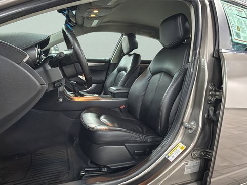 Used 2012 Cadillac CTS AWD Sedan image 16