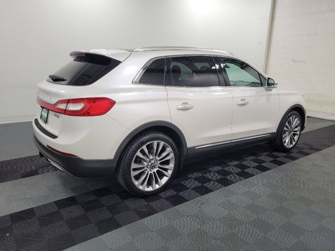 Used 2016 Lincoln MKX Reserve AWD/4WD image 10