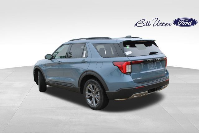 New 2026 Ford Explorer Active w/ Active Comfort Package AWD/4WD image 4