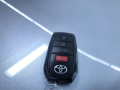 Certified 2025 Toyota Camry LE image 32