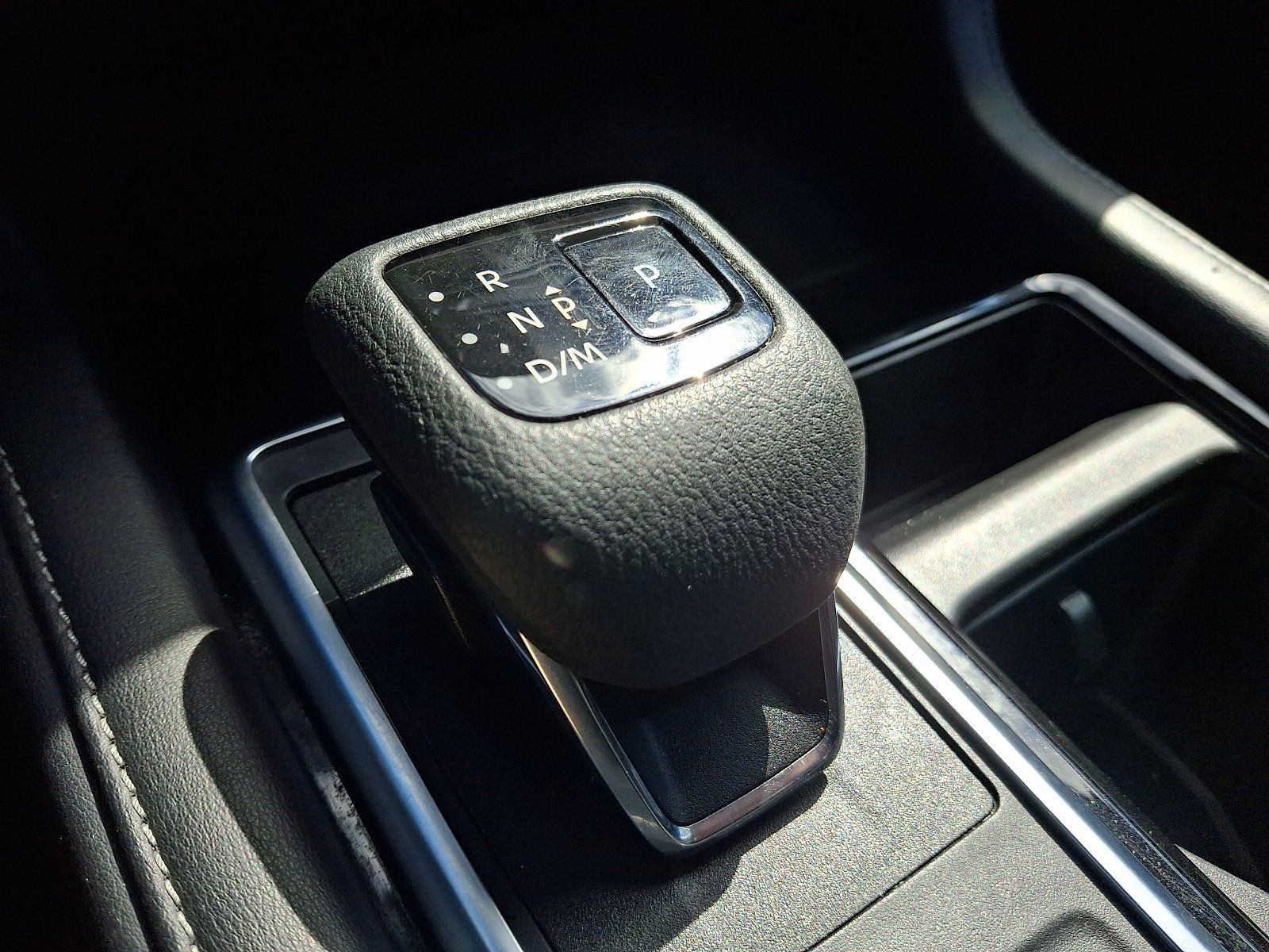 Certified 2024 Nissan Pathfinder SV AWD/4WD image 13
