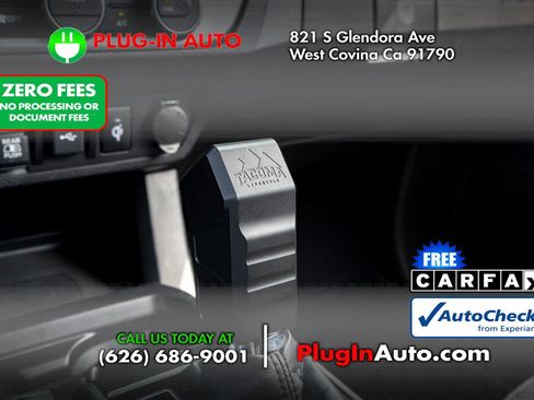 Used 2021 Toyota Tacoma SR5 RWD image 29