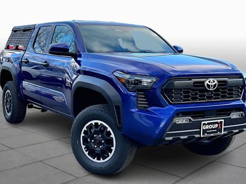 New 2025 Toyota Tacoma TRD Off-Road AWD/4WD image 2