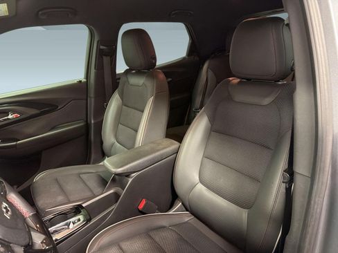 Used 2021 Chevrolet TrailBlazer RS w/ Technology Package FWD image 27