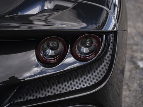 Certified 2022 Ferrari F8 Tributo RWD image 15