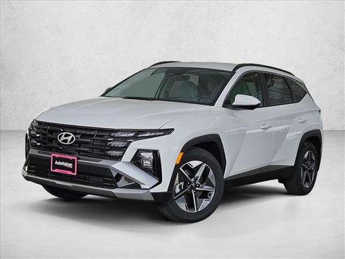 New 2026 Hyundai Tucson SEL FWD image 2
