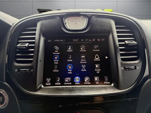 Used 2016 Chrysler 300 S RWD image 30
