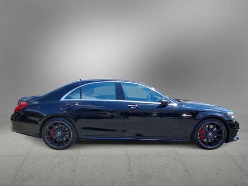 Used 2017 Mercedes-Benz S 63 AMG 4MATIC Sedan image 9