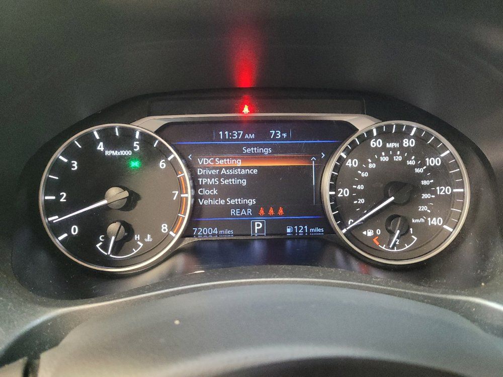 Used 2024 Nissan Altima 2.5 SV FWD image 23