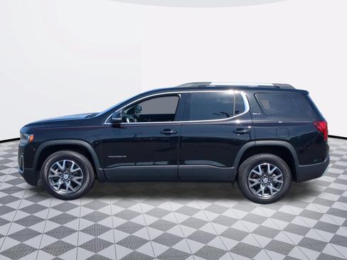 Certified 2023 GMC Acadia SLT w/ Preferred Package FWD image 4
