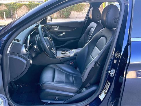 Used 2019 Mercedes-Benz C 300 Sedan image 7