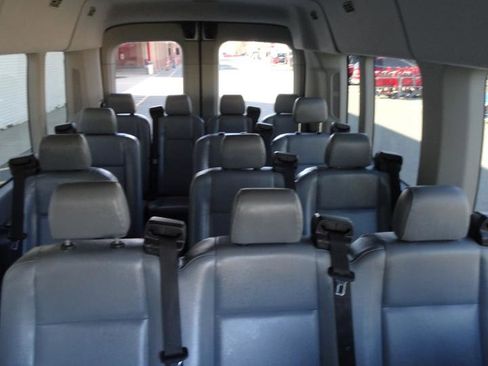 Used 2017 Ford Transit 350 XL image 19