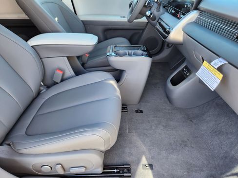New 2026 Hyundai Ioniq 5 SEL image 15