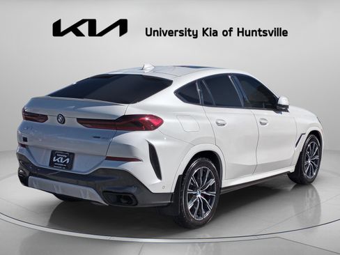 Used 2022 BMW X6 xDrive40i w/ Executive Package image 7