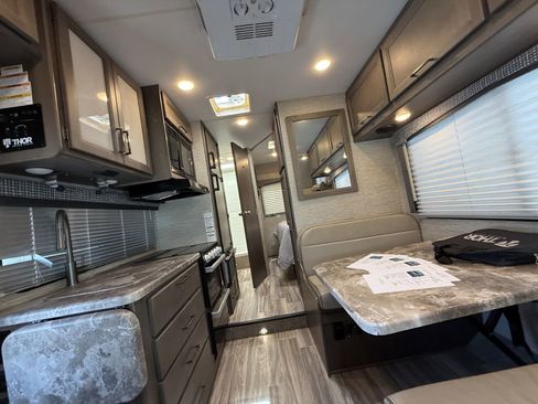 Used 2023 Ford E-350 and Econoline 350 Super Duty w/ Motorhome Prep Package image 69