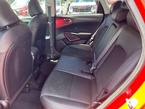 Used 2023 Kia Soul GT-Line FWD image 19