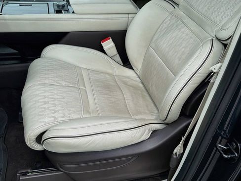 Used 2021 Lincoln Navigator Black Label AWD/4WD image 22