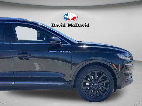 Used 2022 Lincoln Nautilus Reserve w/ Monochromatic Package AWD/4WD image 33