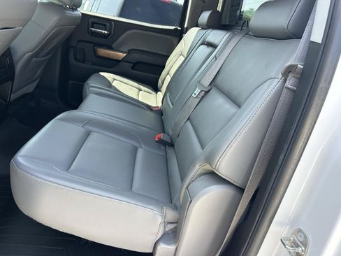 Used 2015 Chevrolet Silverado 1500 LTZ AWD/4WD image 13