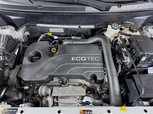 Used 2021 Chevrolet Equinox Premier image 32