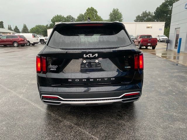 Used 2022 Kia Sorento S AWD/4WD image 4