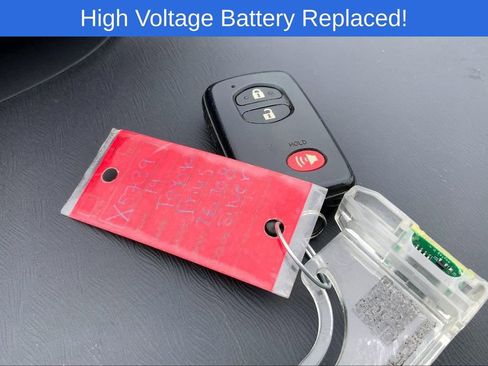 Used 2014 Toyota Prius Two image 12