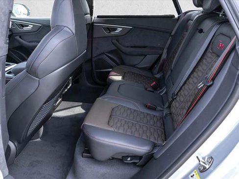 New 2026 Audi RS Q8 performance image 21