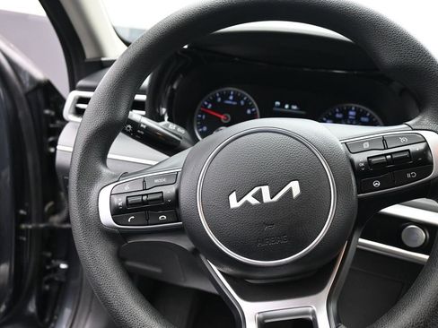 Used 2023 Kia K5 LXS image 21