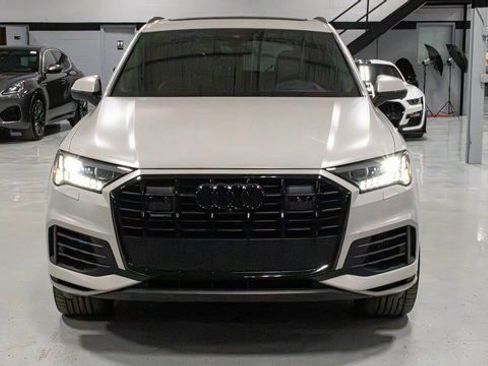 Used 2021 Audi Q7 3.0T Prestige image 3