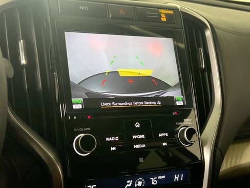 Used 2022 Subaru Ascent Premium w/ Convenience Package image 13