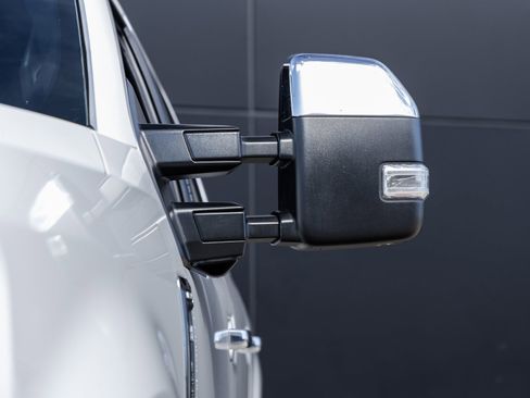 Used 2020 Ford F250 Platinum w/ FX4 Off-Road Package image 18